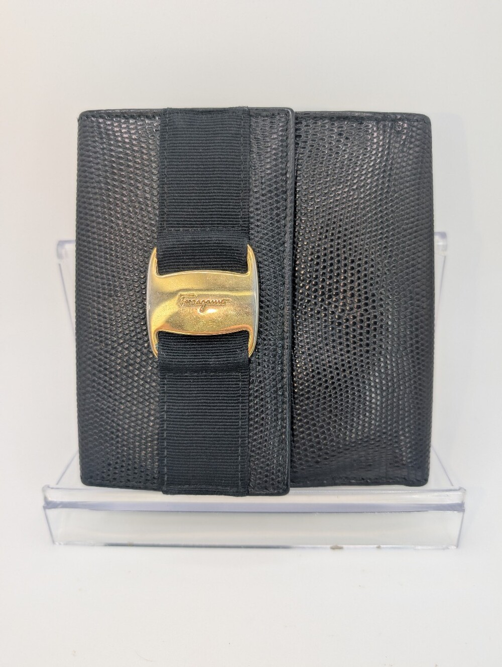 Salvatore Ferragamo Black Textured Vara Bow Wallet with Gold Hardware